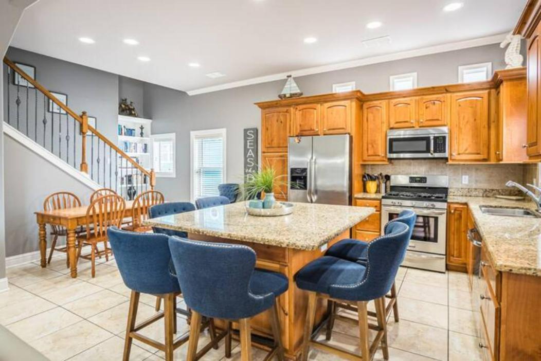 7 Bedroom Home Steps To The Beach With 4 Patios And Pool! Sleeps 20 Port Aransas Zewnętrze zdjęcie