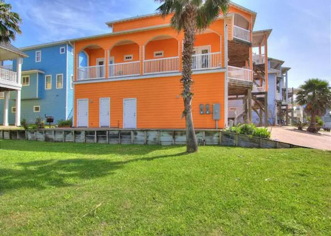 7 Bedroom Home Steps To The Beach With 4 Patios And Pool! Sleeps 20 Port Aransas Zewnętrze zdjęcie